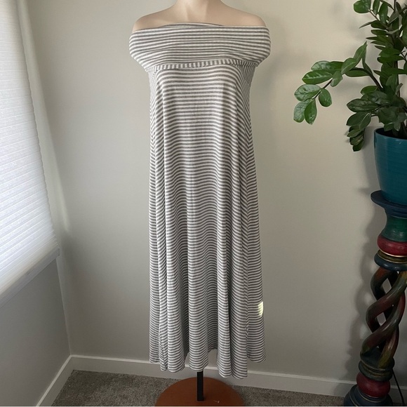 NEW GAP Convertible Strapless Maxi Tube Dress Skirt Striped Soft Size Large - Picture 9 of 10